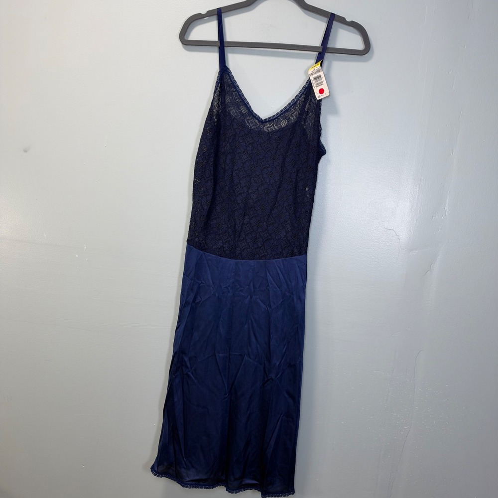 Vintage Vanity Fair Navy Blue Lace Bodice Full Slip 10402 Mens M